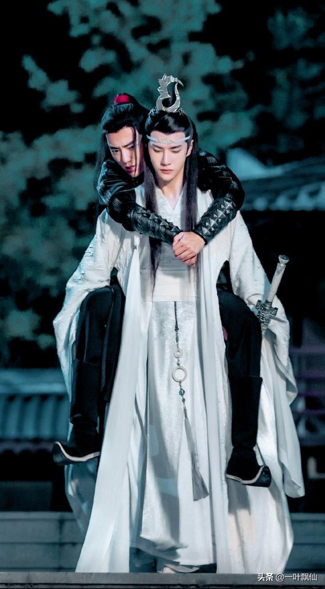 我又书荒了,最初是看《魔道祖师》入的古耽的坑,墨香铜臭的我全看了,刚看完《二哈和他的白猫师尊》,有没有腐友推荐一下好看的文?-第2张图片-翡翠网 我又书荒了,最初是看《魔道祖师》入的古耽的坑,墨香铜臭的我全看了,刚看完《二哈和他的白猫师尊》,有没有腐友推荐一下好看的文?-第2张图片-翡翠网