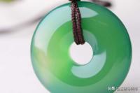 有人和我一样戴玉颜色会越来越淡吗？是什么原因？-第2张图片-翡翠网