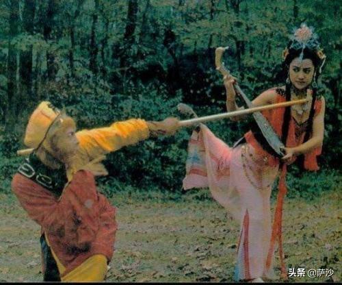 《西游记》中,蝎子精为何能与女儿国和平相处?她究竟怎样定位自己的?-第4张图片-翡翠网 《西游记》中,蝎子精为何能与女儿国和平相处?她究竟怎样定位自己的?-第4张图片-翡翠网