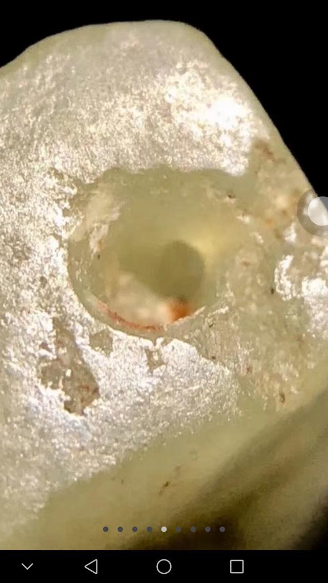 质疑:本着对藏家与藏品负责的态度，某些电视台仅凭几张照片在线鉴定真假，可信吗？-第7张图片-翡翠网