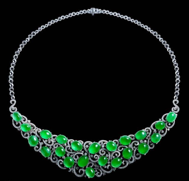 上千万与上亿的珍藏级翡翠项链的差别有哪些?-第3张图片-翡翠网 上千万与上亿的珍藏级翡翠项链的差别有哪些?-第3张图片-翡翠网