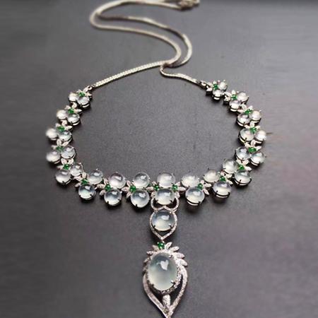 怎样欣赏翡翠的美丽？-第8张图片-翡翠网