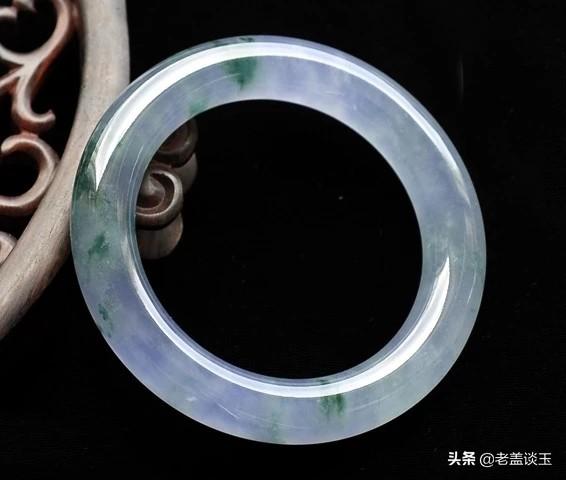 翡翠原石含有多少种矿物质?有何收藏价值?-第1张图片-翡翠网 翡翠原石含有多少种矿物质?有何收藏价值?-第1张图片-翡翠网