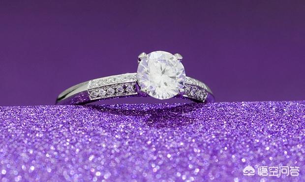 想要买婚戒？婚戒品牌选择哪个好？有什么推荐？-第3张图片-翡翠网