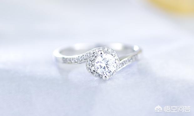 想要买婚戒？婚戒品牌选择哪个好？有什么推荐？-第5张图片-翡翠网