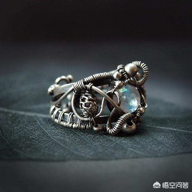 定制戒指去哪里好呢?-第2张图片-翡翠网 定制戒指去哪里好呢?-第2张图片-翡翠网