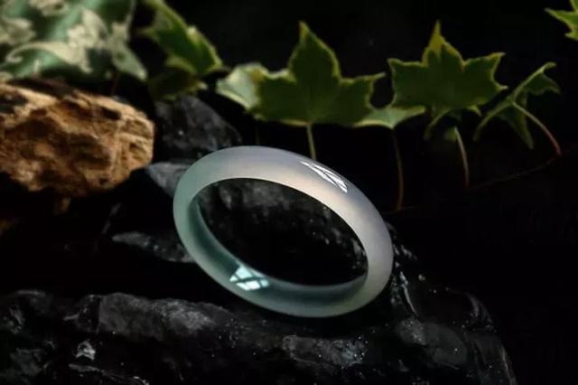 缅甸翡翠的选购方法和保养方法有哪些？-第5张图片-翡翠网