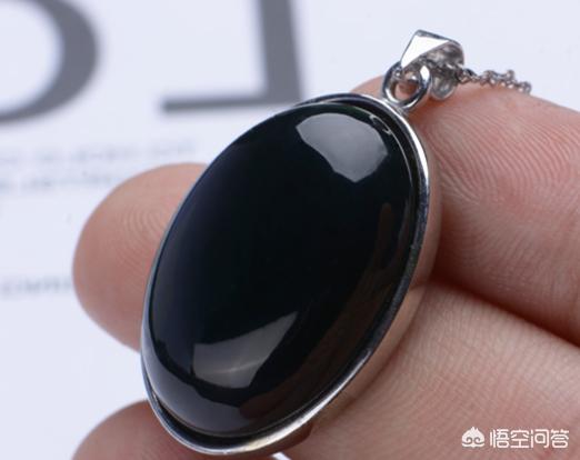 如何鉴别墨玉、墨翠和黑色翡翠？-第1张图片-翡翠网