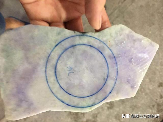 细糯化的翡翠手镯，2000买的，但是有一条五厘米棉线，值吗？-第3张图片-翡翠网