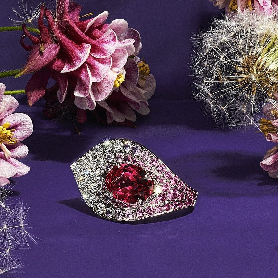 秋日氛围!Tiffany公布2022年Blue Book高级珠宝系列-第7张图片-翡翠网 秋日氛围!Tiffany公布2022年Blue Book高级珠宝系列-第7张图片-翡翠网