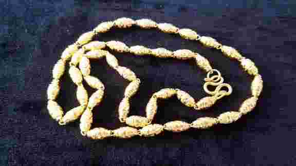 女人戴什么招财又旺夫,黄金戴久了有灵性吗-第1张图片-翡翠网