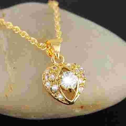 适合30岁女人戴的黄金项链,适合30岁女人戴的黄金项链图片-第1张图片-翡翠网 适合30岁女人戴的黄金项链,适合30岁女人戴的黄金项链图片-第1张图片-翡翠网