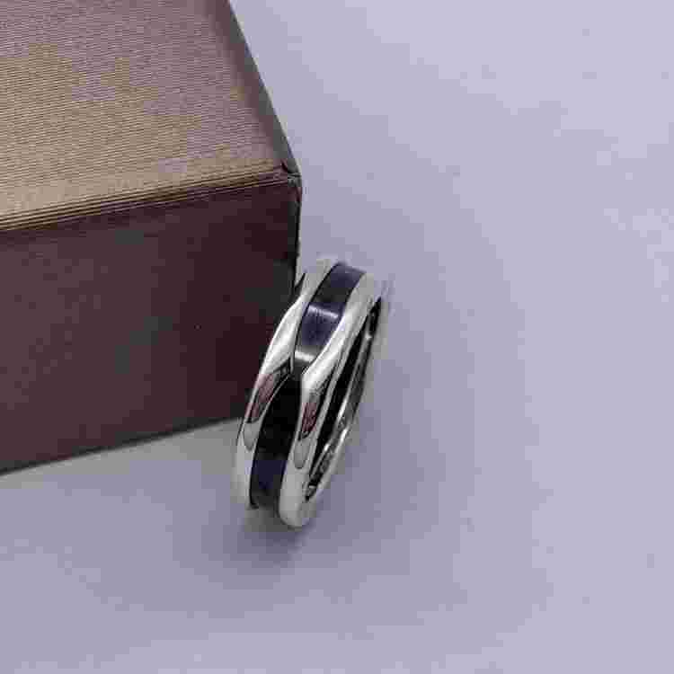 宝格丽戒指男士怎么戴宝格丽戒指男士-第1张图片-翡翠网