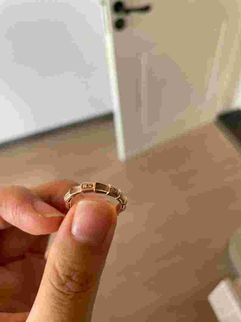 宝格丽戒指男士怎么戴宝格丽戒指男士-第2张图片-翡翠网