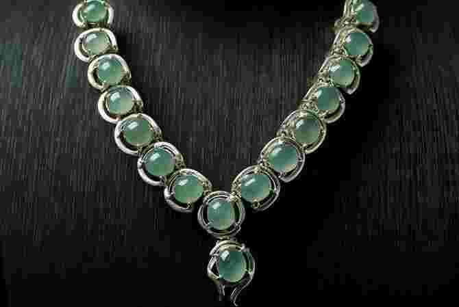 翡翠项链价格及图片翡翠项链价格及图片欣赏-第1张图片-翡翠网