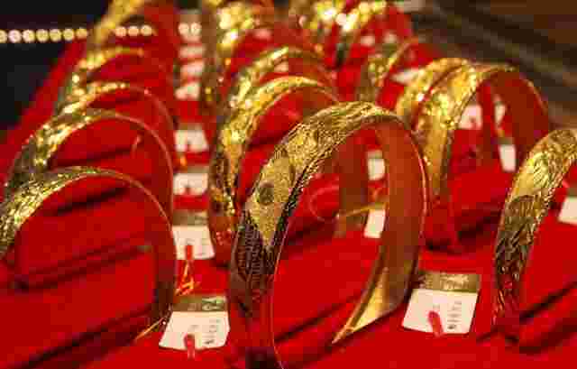 黄金回收多少钱一克2021年今天黄金回收多少钱一克2021年今天价格-第1张图片-翡翠网