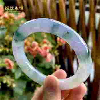 翡翠手镯是糯化还是棉化好翡翠手镯是糯化还是棉-第1张图片-翡翠网 翡翠手镯是糯化还是棉化好翡翠手镯是糯化还是棉-第1张图片-翡翠网