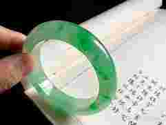 六小强翡翠知识,翡翠价格小六是多少钱-第2张图片-翡翠网 六小强翡翠知识,翡翠价格小六是多少钱-第2张图片-翡翠网