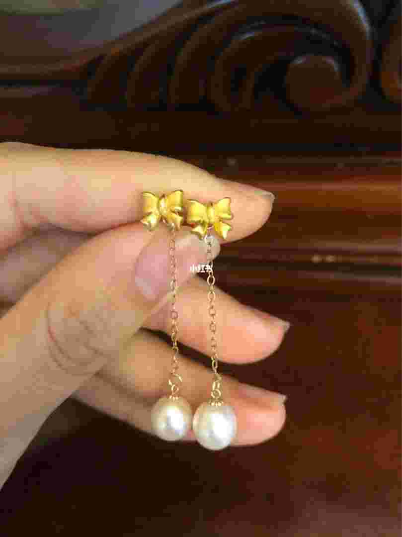 周大福耳环图片周大福耳环图片高清-第2张图片-翡翠网 周大福耳环图片周大福耳环图片高清-第2张图片-翡翠网