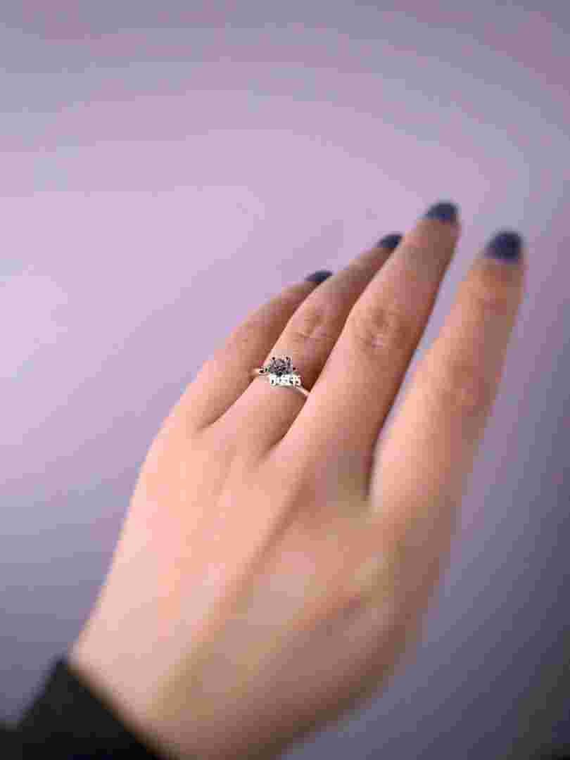 80分钻戒一般多少钱80分钻石价格-第2张图片-翡翠网 80分钻戒一般多少钱80分钻石价格-第2张图片-翡翠网