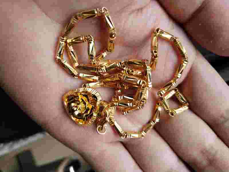 回收黄金首饰价格今天多少一克,回收黄金多少钱一克2021年今天-第2张图片-翡翠网 回收黄金首饰价格今天多少一克,回收黄金多少钱一克2021年今天-第2张图片-翡翠网