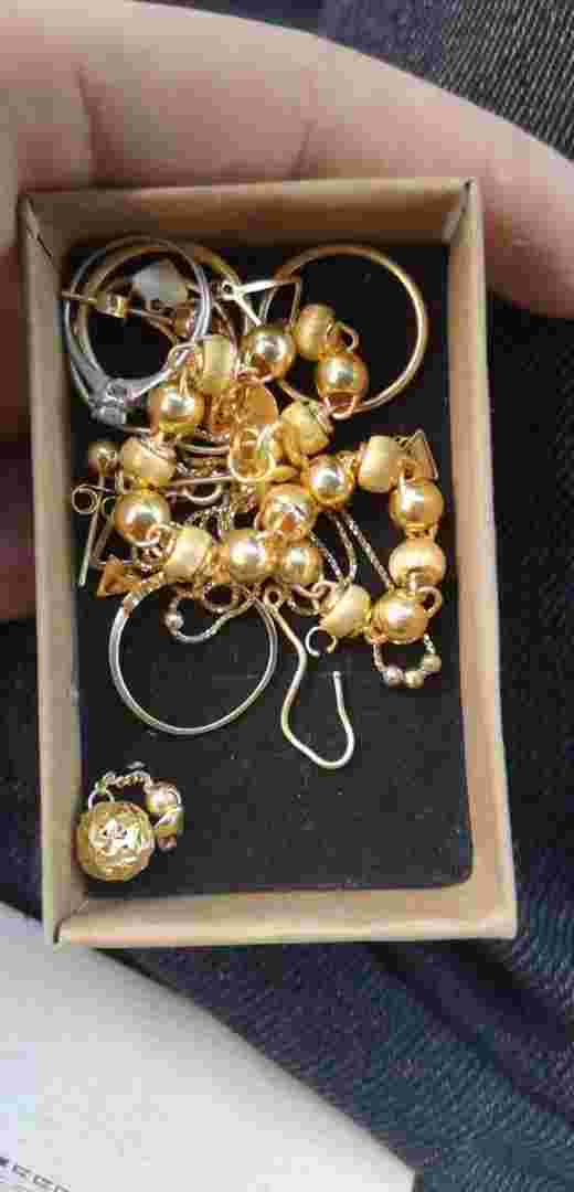 哪里黄金回收比较正规24小时上门回收黄金电话-第1张图片-翡翠网 哪里黄金回收比较正规24小时上门回收黄金电话-第1张图片-翡翠网