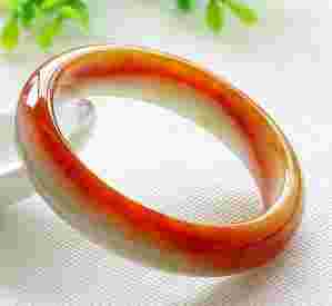 翡翠货到付款知识大全翡翠货到付款知识-第2张图片-翡翠网