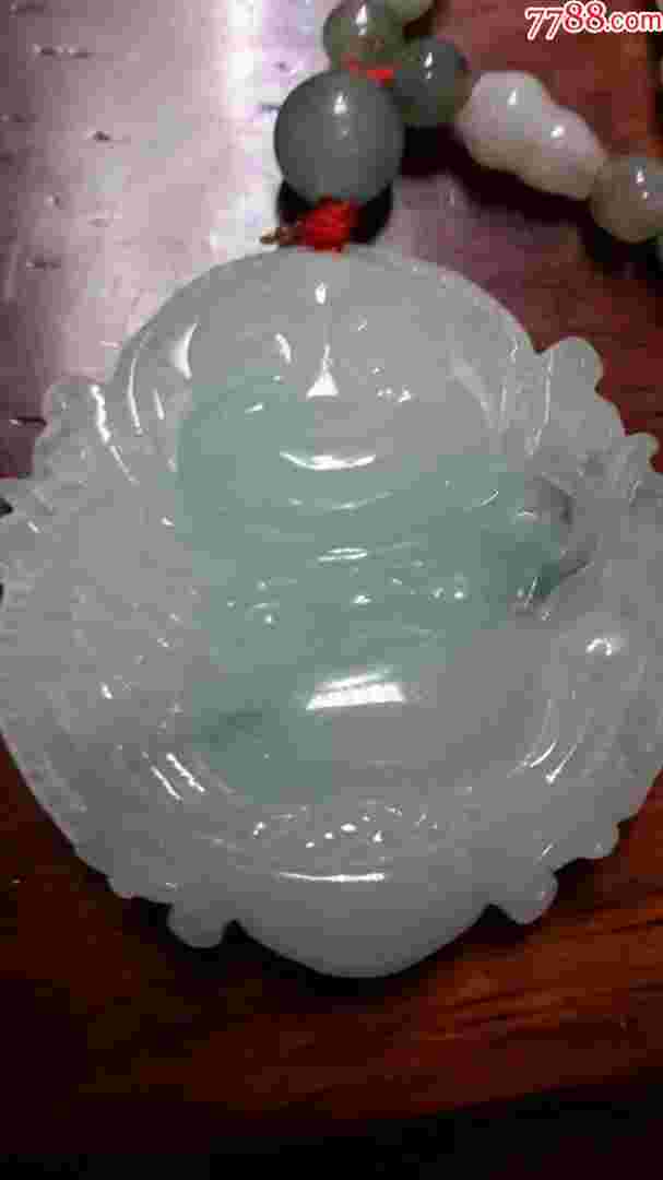 翡翠的专业知识和语术,翡翠玉器专业知识-第2张图片-翡翠网 翡翠的专业知识和语术,翡翠玉器专业知识-第2张图片-翡翠网