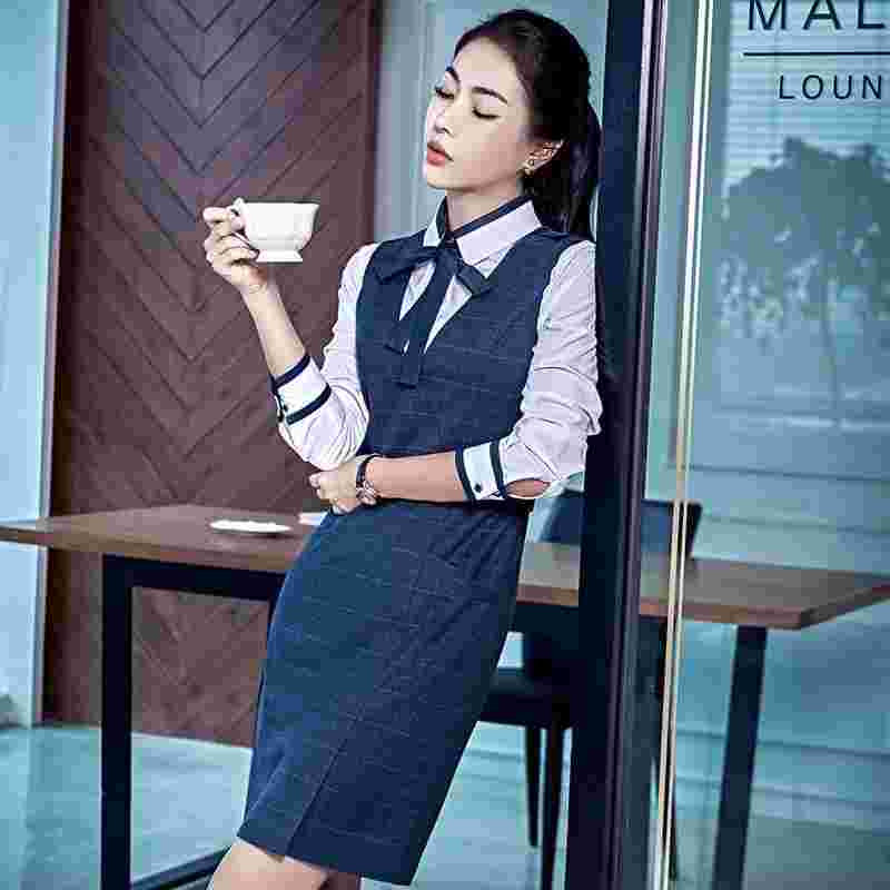 为什么金店上班的女孩子漂亮的简单介绍-第1张图片-翡翠网 为什么金店上班的女孩子漂亮的简单介绍-第1张图片-翡翠网