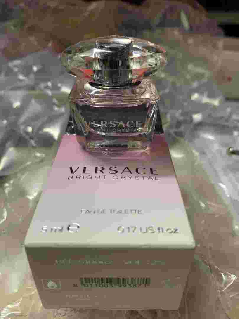 范思哲晶钻范思哲晶钻和粉钻区别-第1张图片-翡翠网 范思哲晶钻范思哲晶钻和粉钻区别-第1张图片-翡翠网