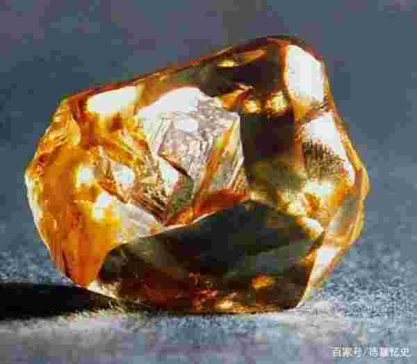 世界10大钻戒品牌排行榜,哪个国家最多钻石-第2张图片-翡翠网 世界10大钻戒品牌排行榜,哪个国家最多钻石-第2张图片-翡翠网