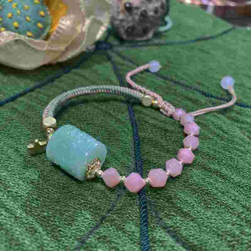 翡翠半手镯编绳搭配,翡翠半手镯编绳搭配什么好看-第2张图片-翡翠网