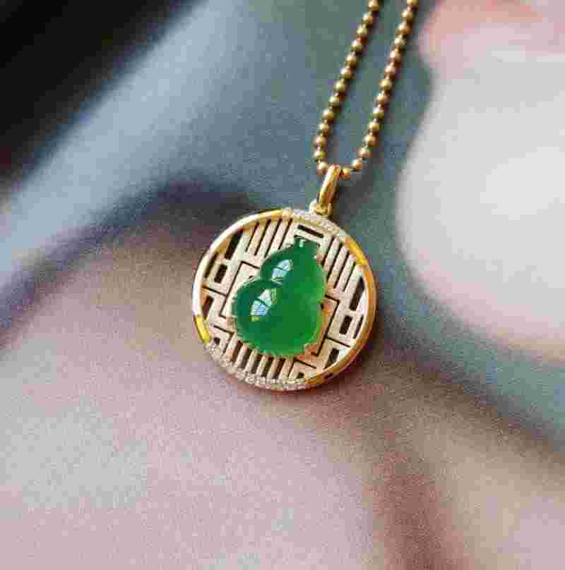 葫芦项链翡翠知识讲解,葫芦项链翡翠知识-第1张图片-翡翠网 葫芦项链翡翠知识讲解,葫芦项链翡翠知识-第1张图片-翡翠网