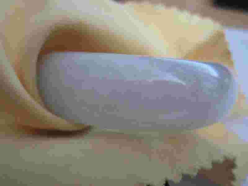 关于翡翠天精地髓手镯怎么看的信息-第2张图片-翡翠网