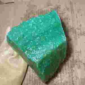 独龙玉原石图片玉石的鉴别方法图解-第1张图片-翡翠网 独龙玉原石图片玉石的鉴别方法图解-第1张图片-翡翠网