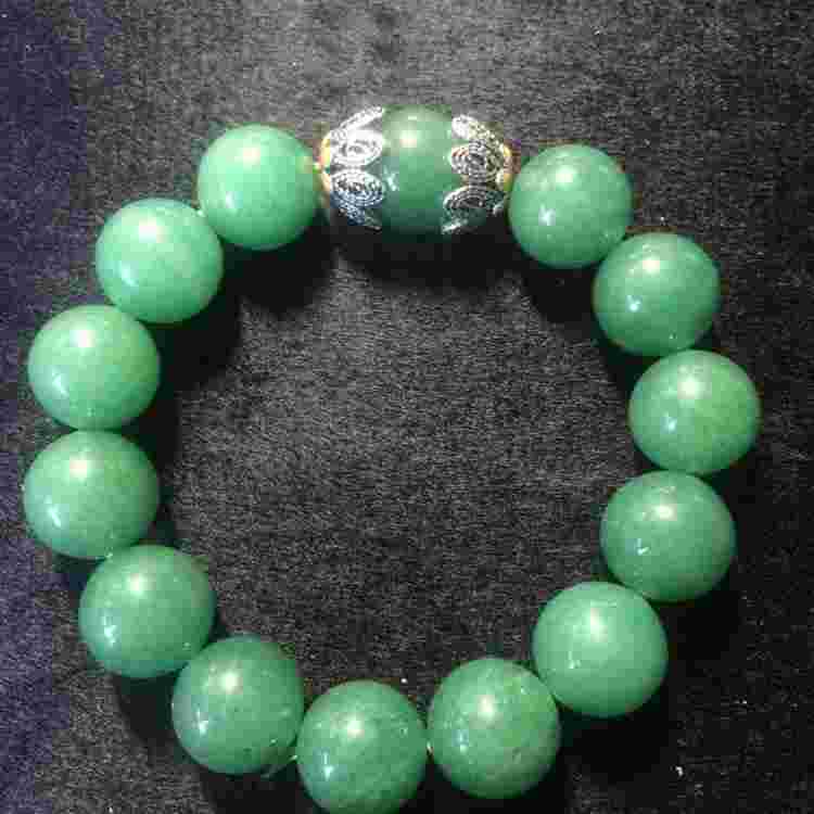 独龙玉价格一般多少钱,独龙玉价格-第1张图片-翡翠网