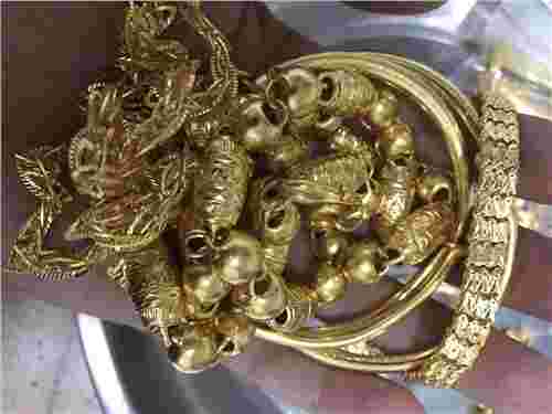 泰安黄金首饰价格泰安黄金回收价格-第1张图片-翡翠网