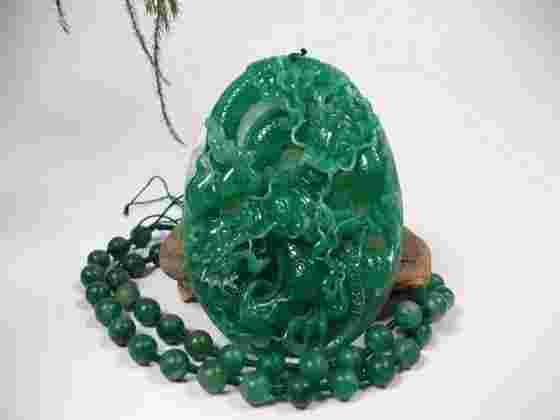 独龙玉是什么玉种有收藏价值吗?,独龙玉是什么玉种有收藏价值吗-第2张图片-翡翠网 独龙玉是什么玉种有收藏价值吗?,独龙玉是什么玉种有收藏价值吗-第2张图片-翡翠网