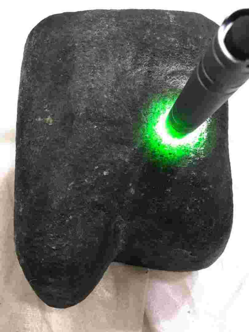 正冰翡翠原石价格,正冰翡翠原石价格表-第1张图片-翡翠网 正冰翡翠原石价格,正冰翡翠原石价格表-第1张图片-翡翠网