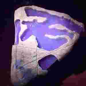 紫色翡翠原石价格紫色翡翠原石价格表-第1张图片-翡翠网 紫色翡翠原石价格紫色翡翠原石价格表-第1张图片-翡翠网