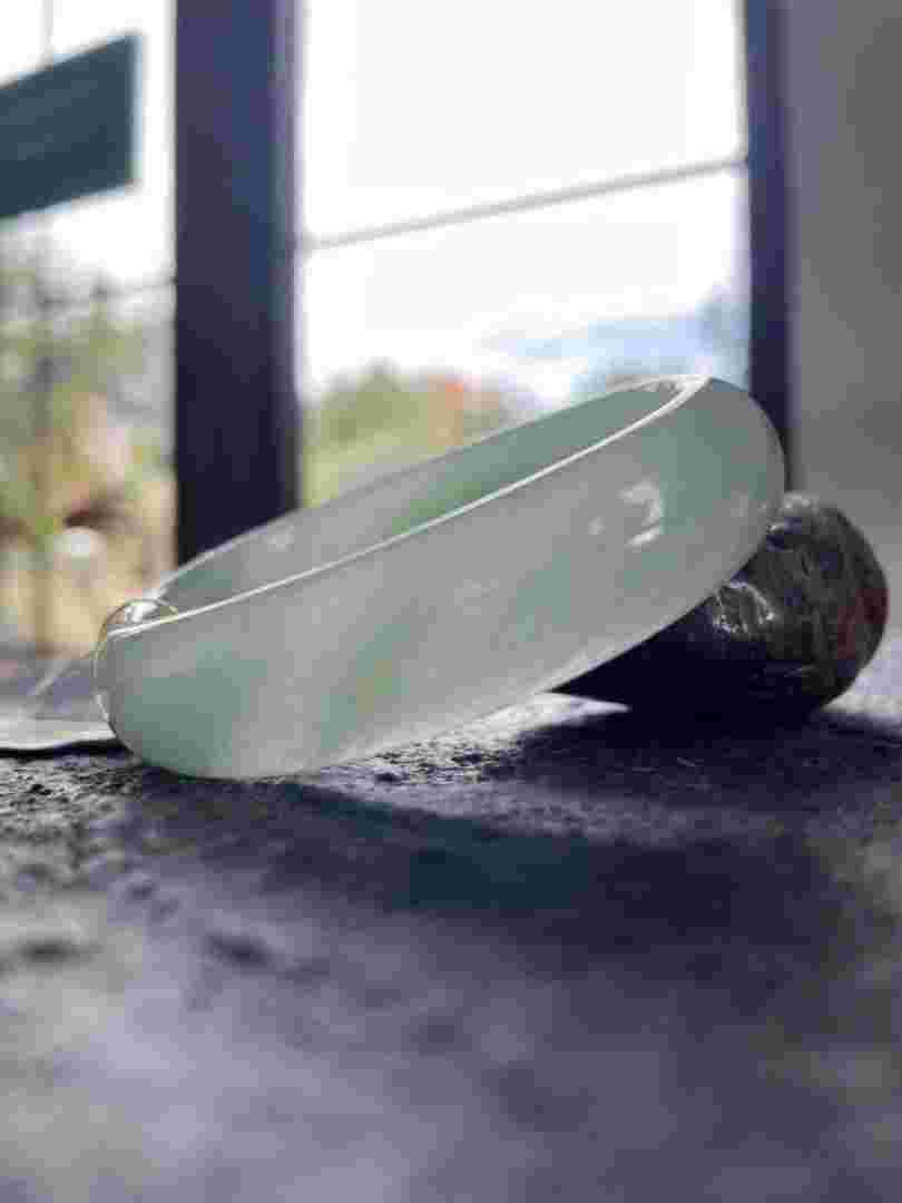 独龙玉是什么材质?,独龙玉是什么材质-第1张图片-翡翠网 独龙玉是什么材质?,独龙玉是什么材质-第1张图片-翡翠网