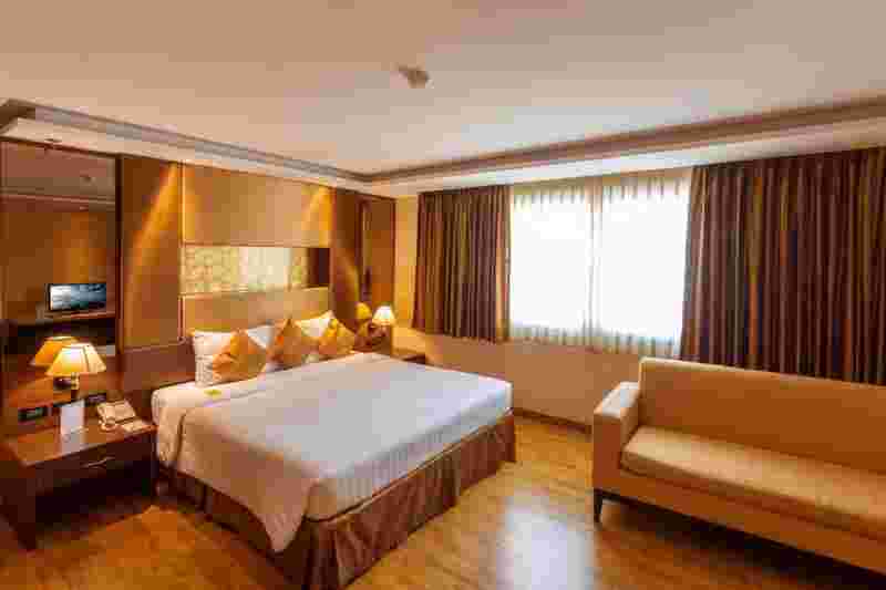 黄金酒店自助餐,黄金酒店-第1张图片-翡翠网 黄金酒店自助餐,黄金酒店-第1张图片-翡翠网