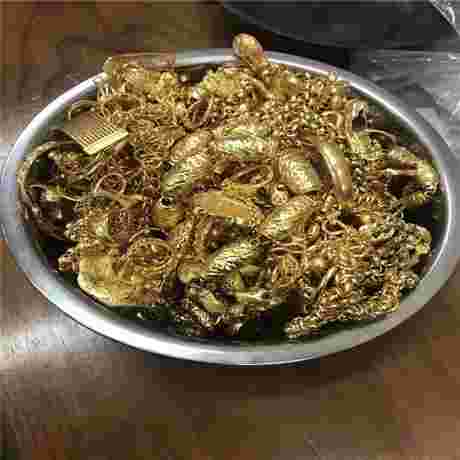 北京菜百黄金回收部咨询电话,菜百黄金回收流程-第1张图片-翡翠网