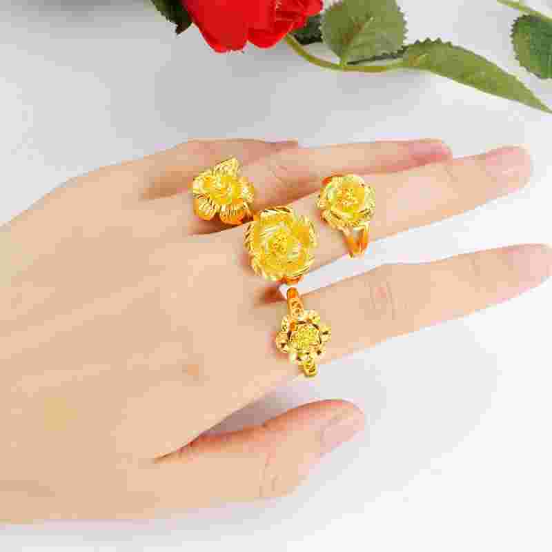 关于2022年黄金戒指新款图片女士的信息-第1张图片-翡翠网 关于2022年黄金戒指新款图片女士的信息-第1张图片-翡翠网