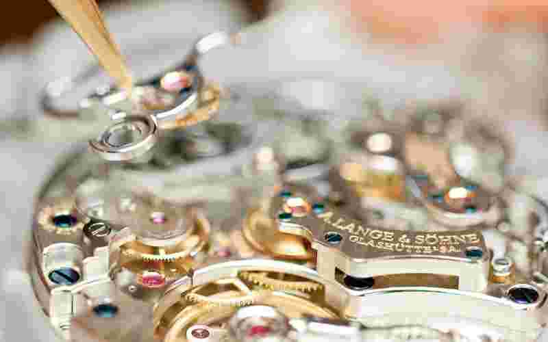 广州奢侈品回收正规店,广州名表回收正规店-第1张图片-翡翠网