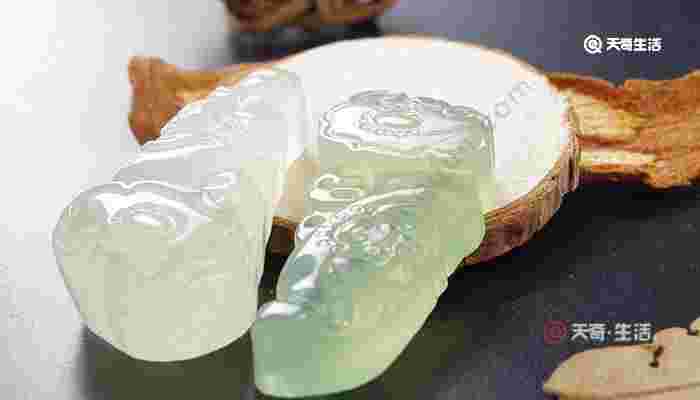 独龙玉与翡翠的区别图片,独龙玉与翡翠的区别-第1张图片-翡翠网 独龙玉与翡翠的区别图片,独龙玉与翡翠的区别-第1张图片-翡翠网