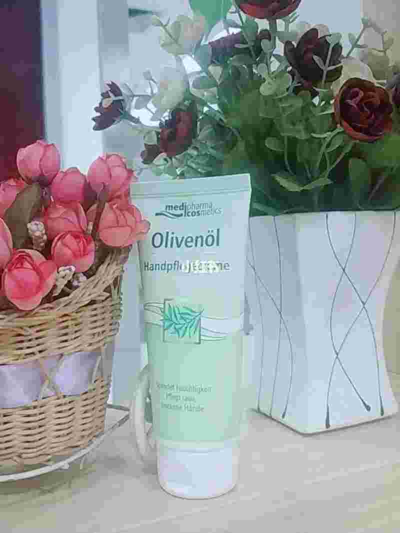 德丽芙护肤品什么档次德丽芙-第2张图片-翡翠网 德丽芙护肤品什么档次德丽芙-第2张图片-翡翠网