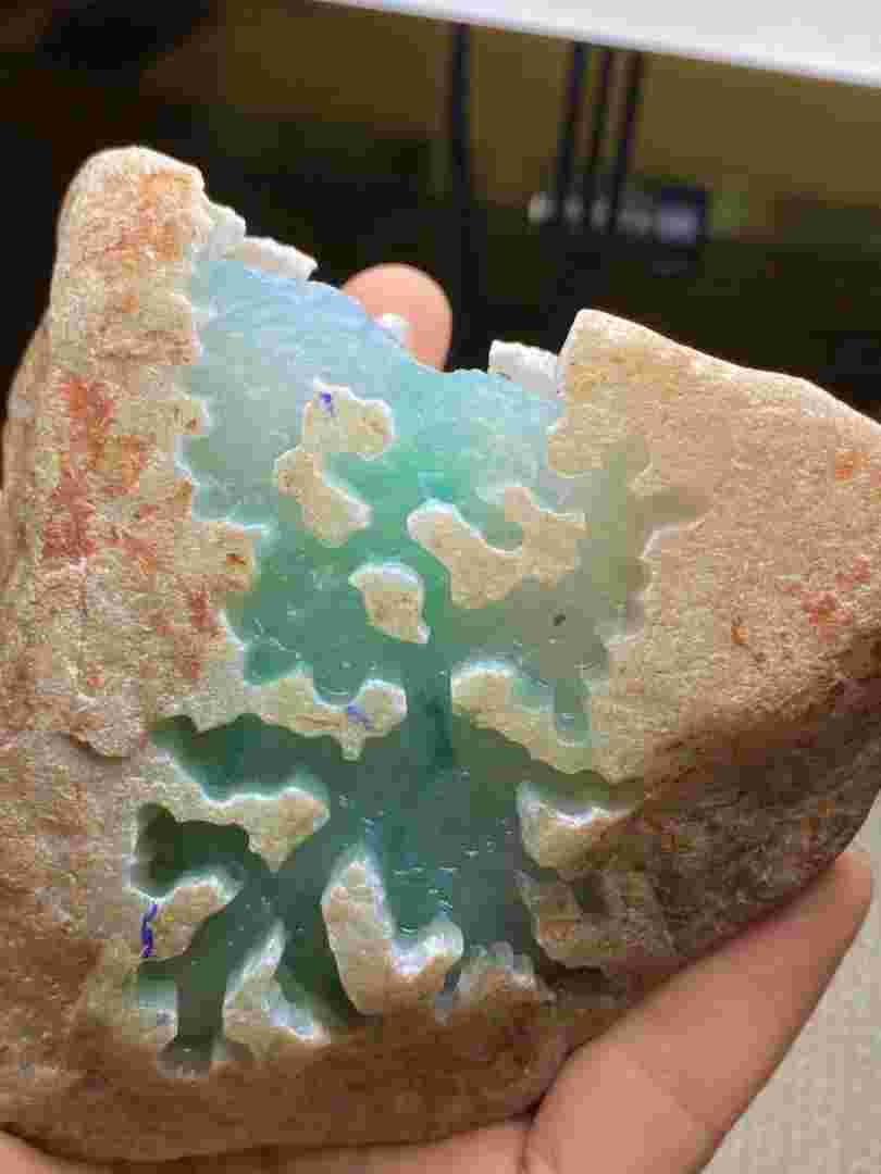 翡翠原石交易价格表,翡翠原石交易价格-第1张图片-翡翠网 翡翠原石交易价格表,翡翠原石交易价格-第1张图片-翡翠网