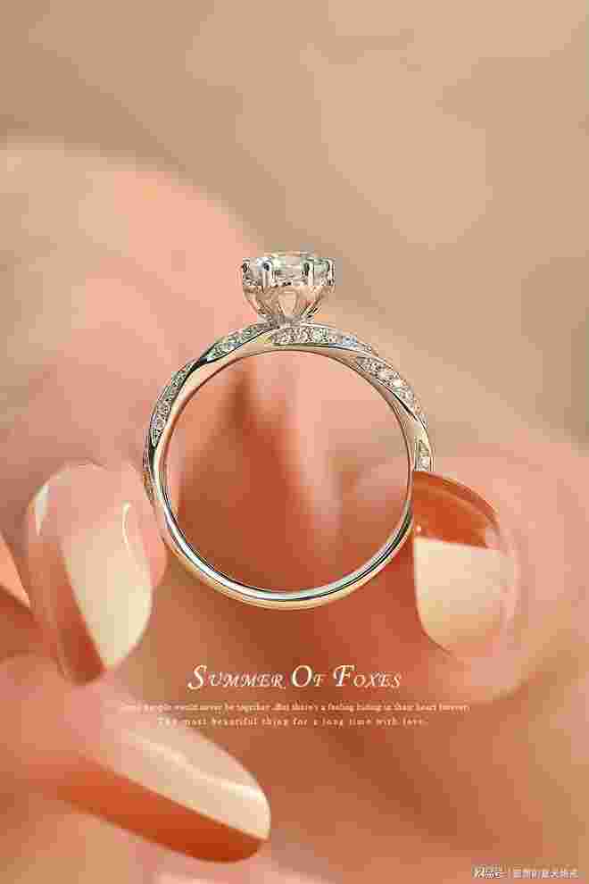 最耐看的钻戒款式图片最耐看的钻戒款式-第2张图片-翡翠网 最耐看的钻戒款式图片最耐看的钻戒款式-第2张图片-翡翠网