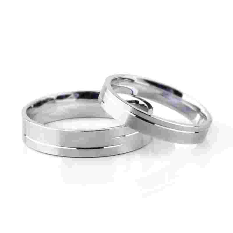 铂金对戒,铂金对戒广告-第1张图片-翡翠网 铂金对戒,铂金对戒广告-第1张图片-翡翠网